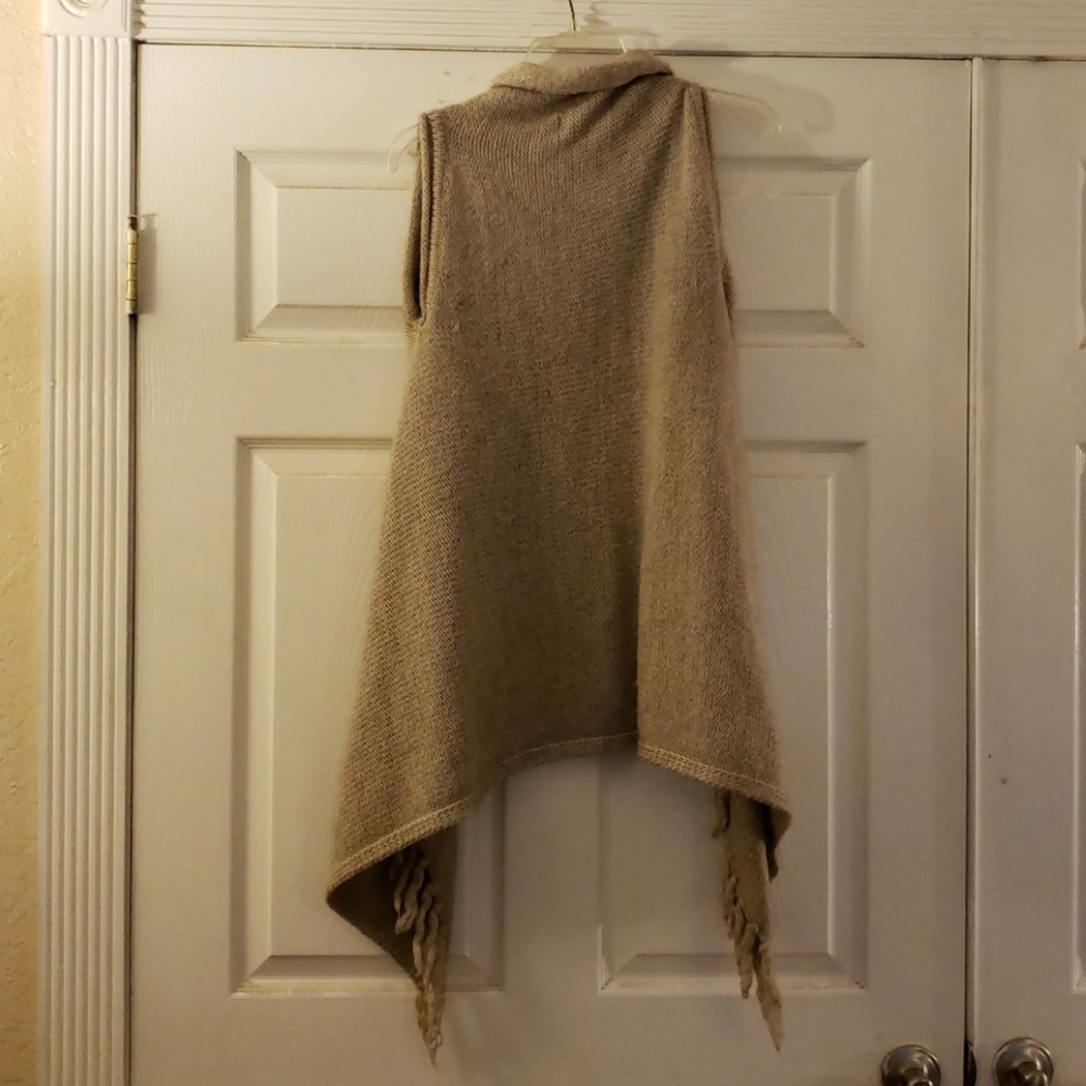 Sweater vest - Picture 2 of 4